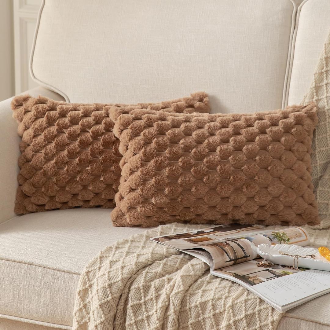 MANDIOO Pack of 2 Brown Super Soft Plush Fluffy Decorative Throw Pillow Covers 12x20 inch Faux Fur Wool Velvet Cushion Covers Pillow Cases Couch Sofa Bed Living Room