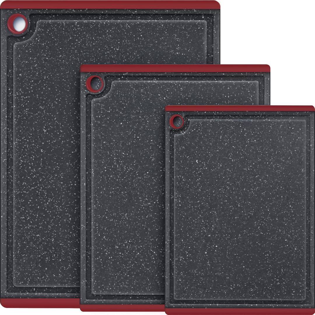 Kikcoin Plastic Cutting Boards for Kitchen, 3-Piece Large Cutting Board Set Dishwasher Safe Chopping Boards with Non-slip Feet and Juice Grooves, Red
