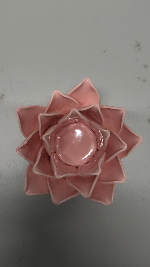 Pretty Home Ceramic Lotus Candle Holder Handmade Petals Style Flower Tea Lights Holder Home & Tabletop Centerpiece Decoration (Pink)