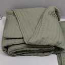 WRENSONGE Queen Quilt-3 Pieces Lightweight Bedspreads Olive Green Queen Size Quilt Bedding Set for All Seasons, Soft Summer Coverlet with 2 Pillow Shams Suitable for Bed & Couch