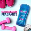 Secret Outlast Antiperspirant Deodorant for Women, 72hr Sweat & Odor Protection, PH Balancing Minerals, Clear Gel, Protecting Powder Scent, 2.6 oz (Pack of 4)