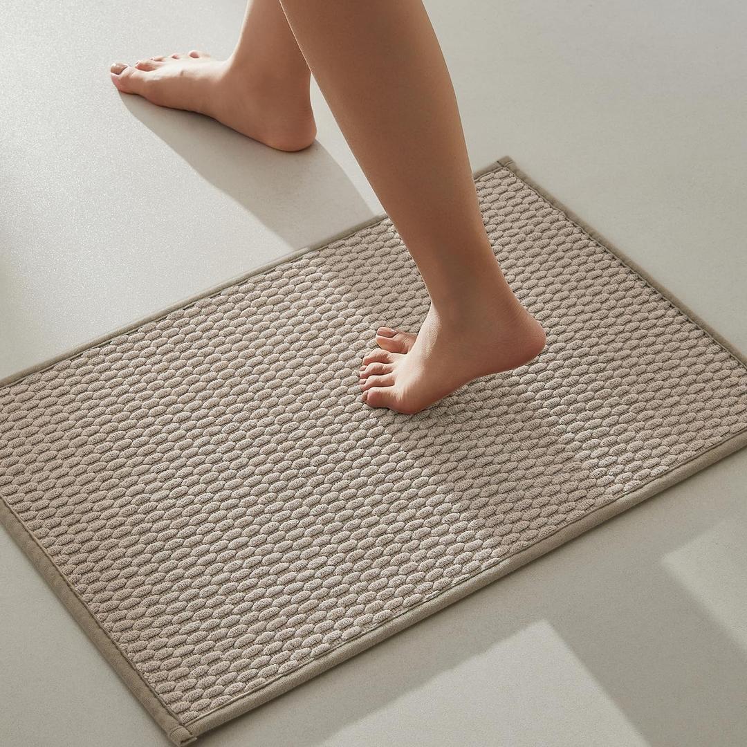 TYUU Bathroom Rugs Non Slip Washable, Super Absorbent Thin Bath Mat Small Quick Dry Low Pile Bathroom Rug, Beige 16"x24"