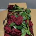 100pcs Burgundy Roses Artificial Flowers, Wine Red Artificial Flowers Bulk Realistic Silk Faux Roses with Stems for Wedding Table Centerpieces Bridal Bouquet DIY Floral Arrangement Event Party