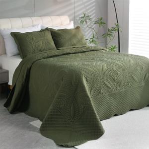 Cmfshape Oversize King Bedspread 128"x120",3 Piece California King Quilt,Lightweight Olive Green Quilt Set for All Season,Modern Coin Pattern Bedding Set, Olive Green