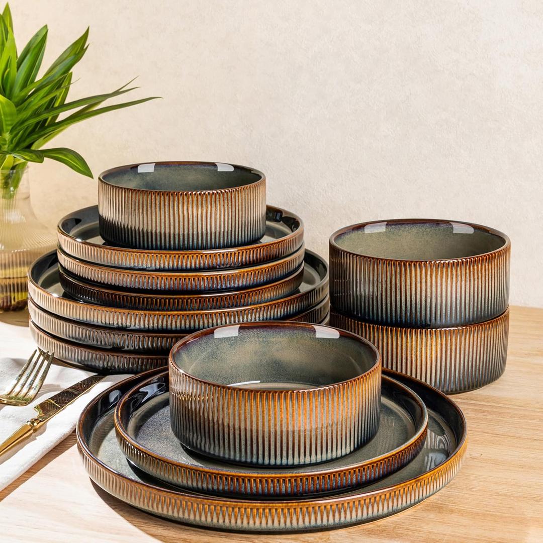 TheTerra Ceramic Dinnerware Sets for 4, 12 Pieces Porcelain Lightweight Speckled Plates and Bowls Sets, Scratch Resistant Dish Set, Oven & Microwave & Dishwasher Safe, Coca Mocha