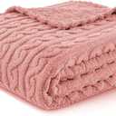 FY FIBER HOUSE Sherpa Blanket - 3D Pattern Design Dusty Pink Throw Blanket for Sofa Couch, Bed, Warm Super Soft Cozy Microfiber Fleece Blanket for Living Room, Throw 50x60