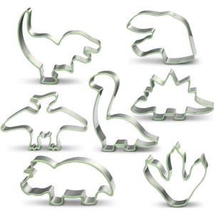 LUBTOSMN New 7 Piece Dinosaur Cookie Cutters Set with Silicone Protective Rim, Dishwasher Safe Stainless Steel Cookie Cutters for Cookies, Fondant, Sandwiches, Biscuits, Pancakes and Pastries