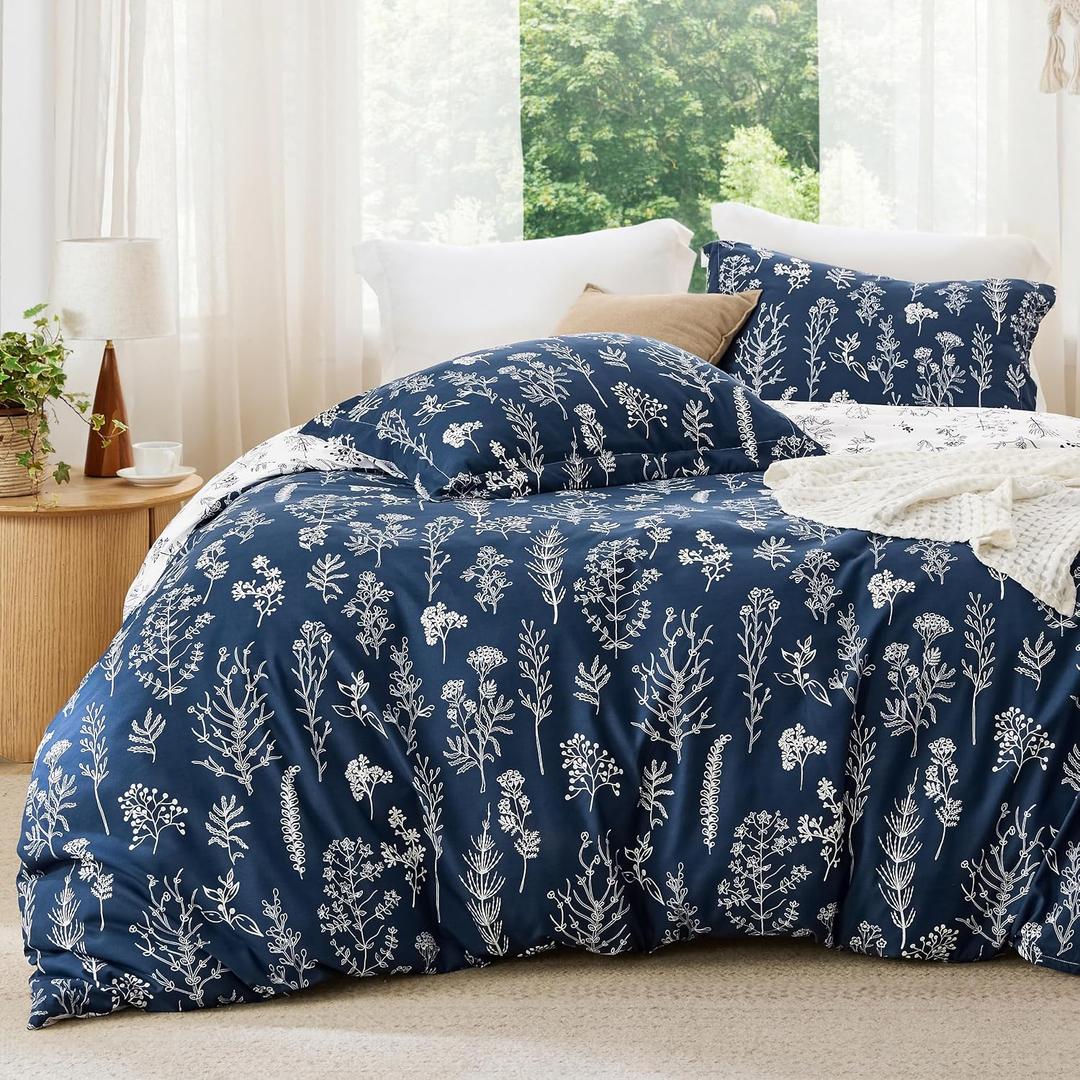 Bedsure Full Comforter Set - Navy Bed Set, 3 Pieces Cute Floral Bedding, 1 Soft Reversible Botanical Flowers Comforter and 2 Pillow Shams