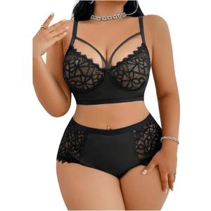 SOLY HUX Women's Plus Size Sheer Lace Lingerie Wireless Bra and Panty 2 Piece Underwear Set (3X-Large Plus, Pure Black)