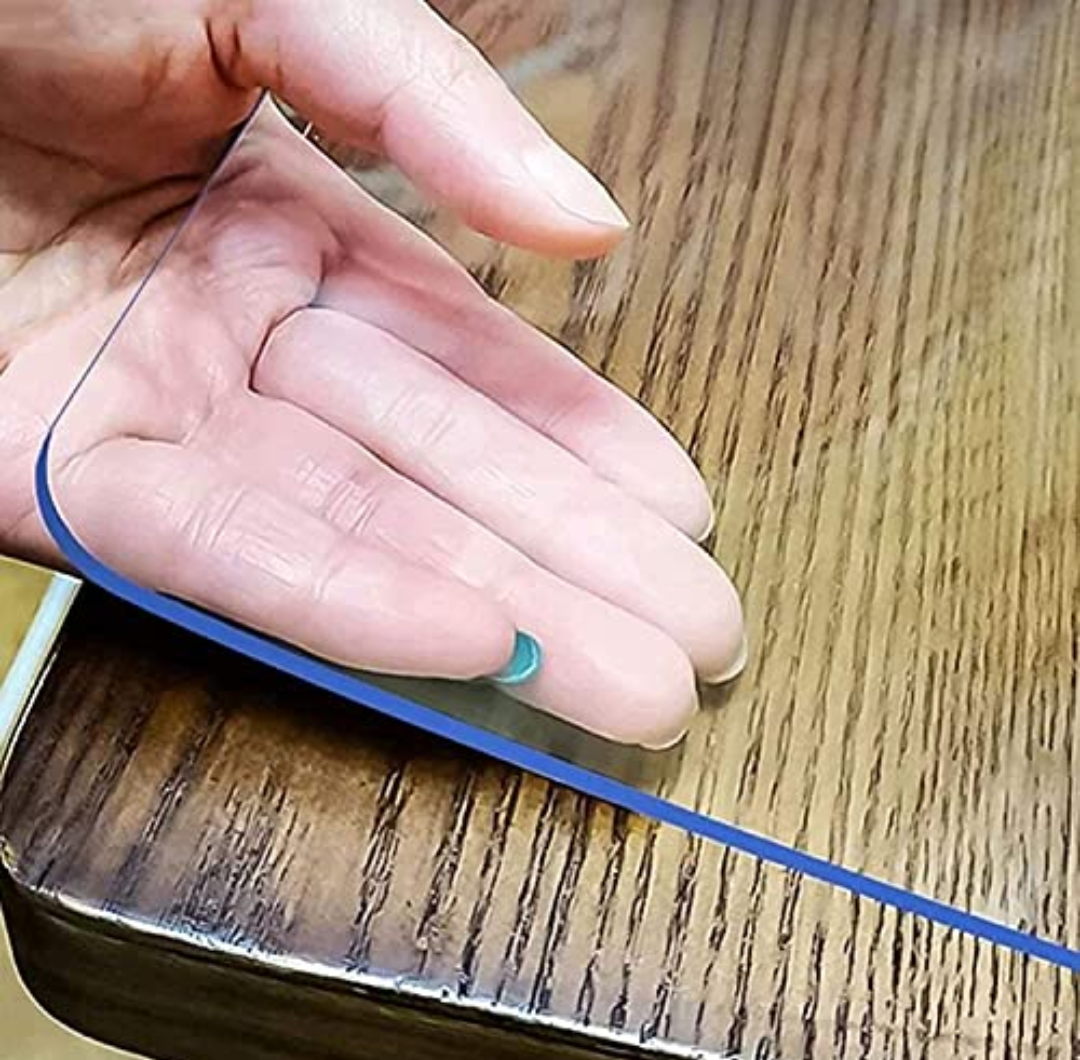 LovePads Clear Table Cover Protector 36 x 48 Inch, 1.5mm Thick Plastic Table Cover, Table Protector for Dining Room Table, Waterproof Vinyl Tablecloth Table Pad Mat for Kitchen, Dresser, Writing Desk