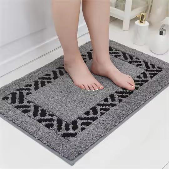 Bathroom Rug Non Slip  20x32 Washable Bath Mat for Bathroom and Shower Quick Dry Machine Washable Soft Rugs Non Slip Shower Mats Door Mat Bath Rug for Floor,Grey