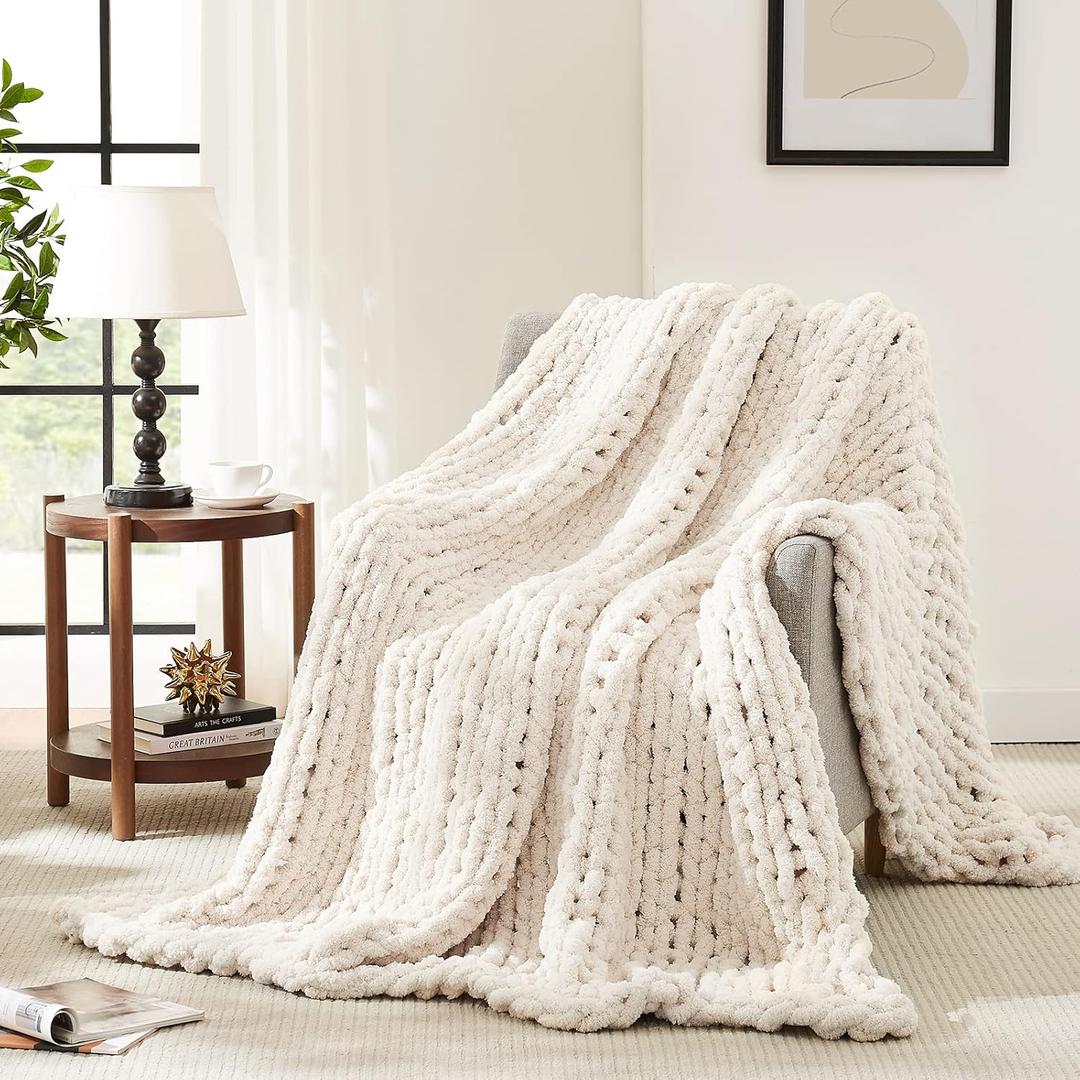 L'AGRATY Chunky Knit Blanket Throw, Soft Chenille Yarn Throw Blanket 50x60Handmade Cable Knit Crochet Blanket, Large Knit Blankets Chunky Yarn, Rope Knot Throw Blanket for Couch Sofa Bed Home Decor (Ivory)