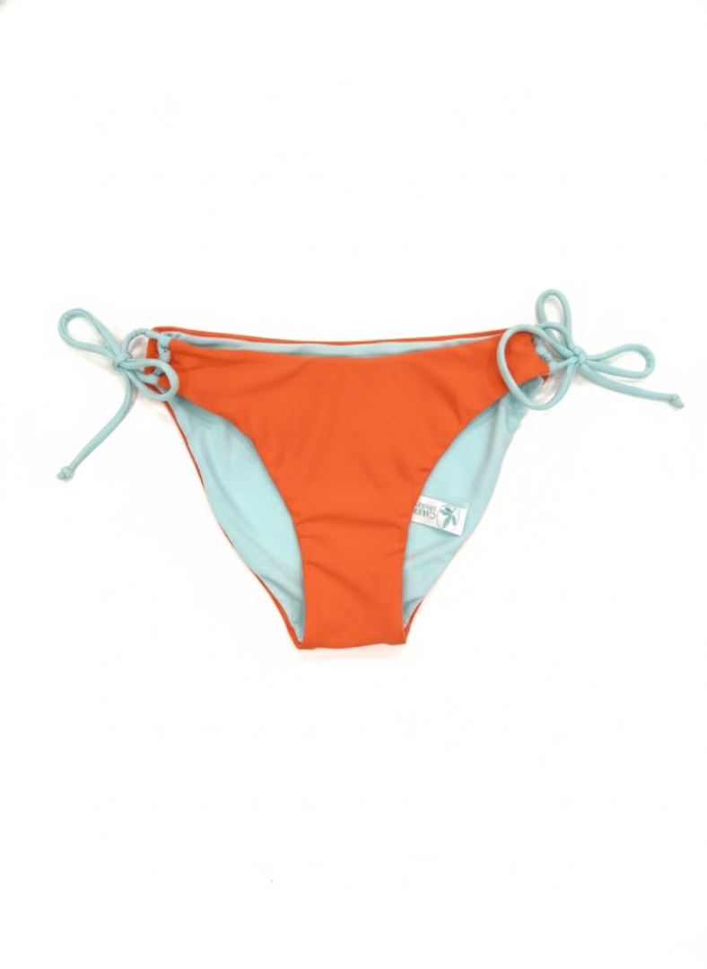 Carve Designs Women's Standard Mustique Reversible Bottom (Large Petite, Black/Navy)