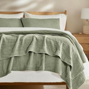 EVERGRACEHOME Cotton Coverlet Set King Size 3 Pieces, Lightweight Soft Ribbed Matelassé Bedspread Quilt Set, Cozy Oversized Quilted Bedding Set with 2 Pillow Shams for All Seasons, Light Sage Green