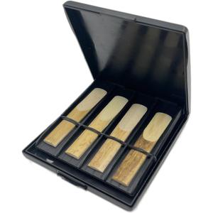 Portable Clarinet Reed Case, Saxophone Reed Storage Case Double-Sided Storage for 8 Reeds, Individual Card Slots Reeds Case Compatible with Alto Tenor Soprano Saxophone Reeds