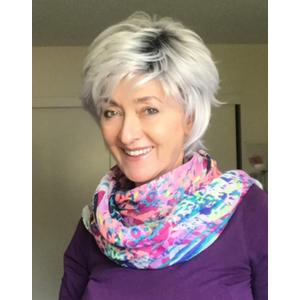 Layered Gray Wavy Wigs for White Women Short Hair Ombre Gray Pixie Synthetic Wig