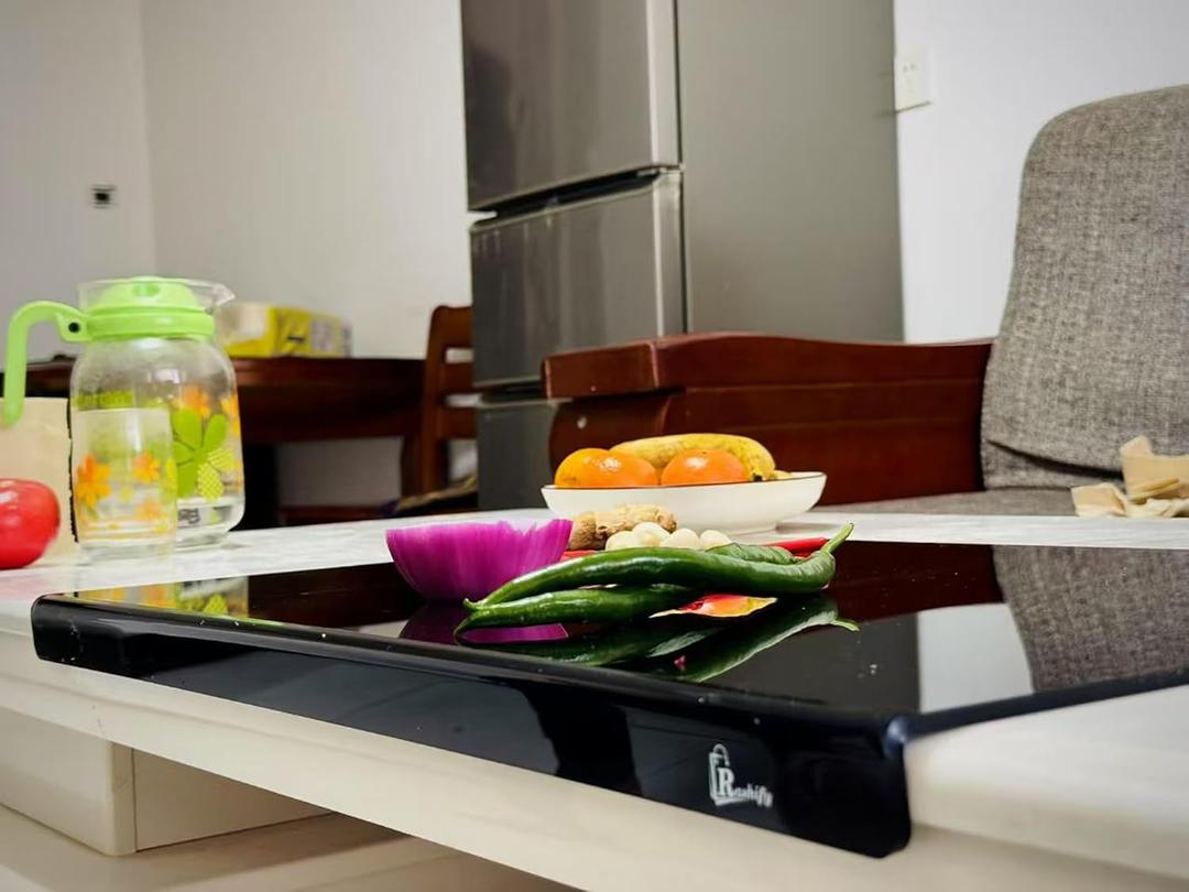Extra Large Black Acrylic Cutting Board with Counter Lip - 23.5"x17" - Strong 5mm Thickness - BPA-Free, Food Grade, Non-Slip - Essential for Chopping and Kitchen Protection for Countertop