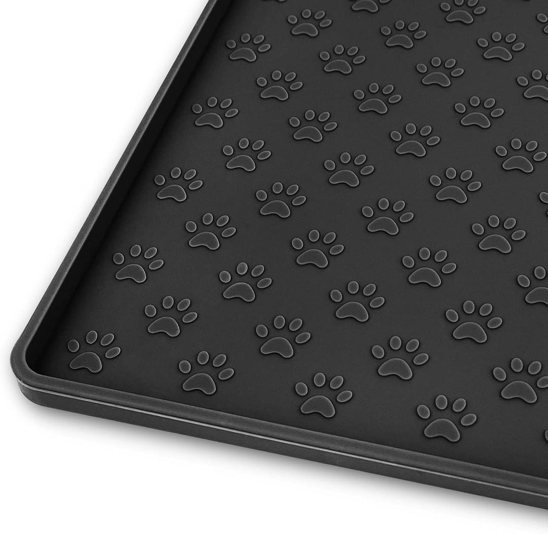 Ptlom Pet Placemat for Dog and Cat, Mat for Prevent Food and Water Overflow, Suitable for Small, Medium and Big Pet, 18"x 12", Black, Silicone