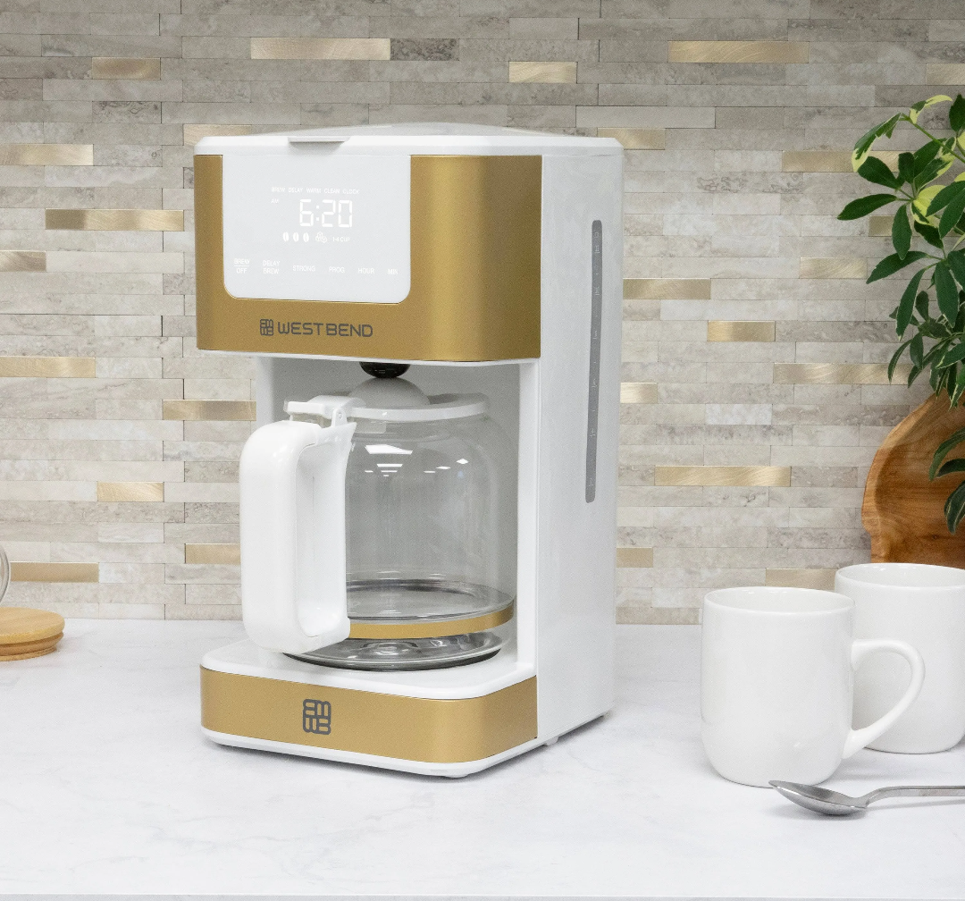 West Bend 12 Cup Hot Iced Coffee Maker (White and Gold)
