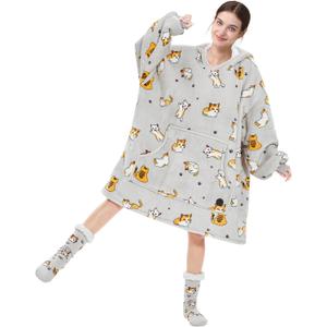 THREE POODLE Wearable Blanket Hoodie with Slipper Socks Set, Oversized Sherpa Blanket Sweatshirt Hoodie for Women Men Kids, One Size Fits All (Cat) (Adult)