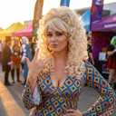 Miss U Hair 60s Long Curly Blonde Beehive Wig for Women 80s Vintage Costume Wig with Bangs for Halloween Party(11.46 x 7.64 x 1.38 in)