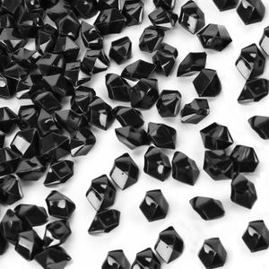 FUTUREPLUSX 550PCS Black Fake Ice Rocks, 0.5 * 0.25 * 0.25 Inch Small Black Acrylic Crushed Ice Rocks Mini Fake Diamonds Plastic Gems for Vases Fillers Home Table Decorations
