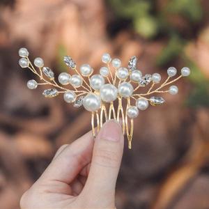 Evild Pearl Bridal Hair Clip Wedding Hair Comb Gold Rhinestone Hair Accessories for Women(Gold)