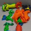 Hot Wheels Toy Car Track Set, City T-Rex Blaze Battle Playset & 1:64 Scale Die-Cast Vehicle, 18 Tall, Multiple Race Outcomes, Spinning Dinosaur Eyes