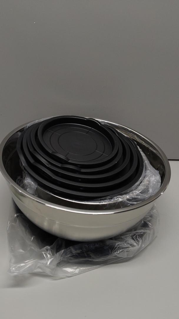 Umite Chef Mixing Bowls with Airtight Lids，6 piece Stainless Steel Metal Nesting Storage Bowls, NonSlip Bottoms Size 7, 3.5, 2.5, 2.0,1.5, 1QT, Great for Mixing & Serving (Black)