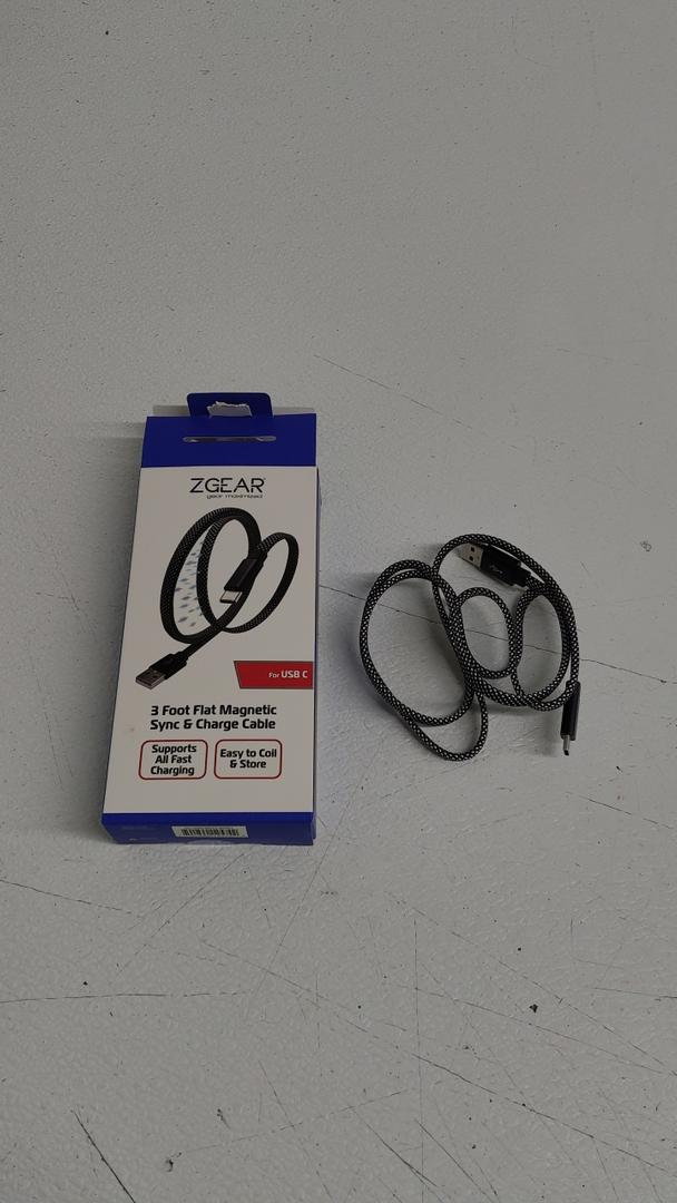 ZGEAR 3-foot Flat Magnetic Sync and Charge Cable