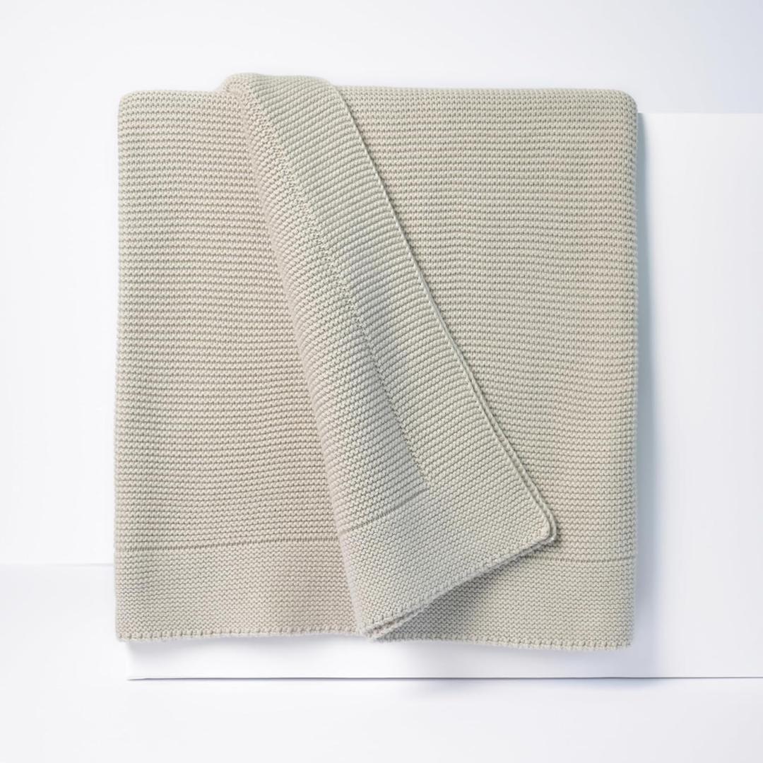 100% Cotton Knitted Throw Blanket Oeko-TEX Certified, Breathable & Soft, 50" x 60" Substantial All-Season Blanket for Couch, Bed, Home Dcor and Gifting - 2 lb (Silver Gray)