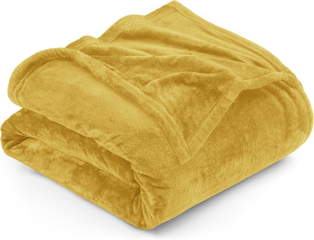 Utopia Bedding Fleece Blanket Queen Size Gold 300GSM Luxury Fuzzy Soft Anti-Static Microfiber Bed Blanket (90x90 Inch)