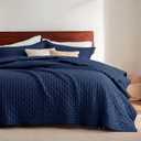 Bedsure Quilts Queen Size - Navy Blue Bedspread Queen Size & Lightweight Comforter, Modern Coverlet with Clover Pattern, Ultra Soft All-Season Bedding, 90 x 96 Inches | Stitch-Free Quilting, Ultra Soft, Lightweight, Machine Washable, Pet-Friendly