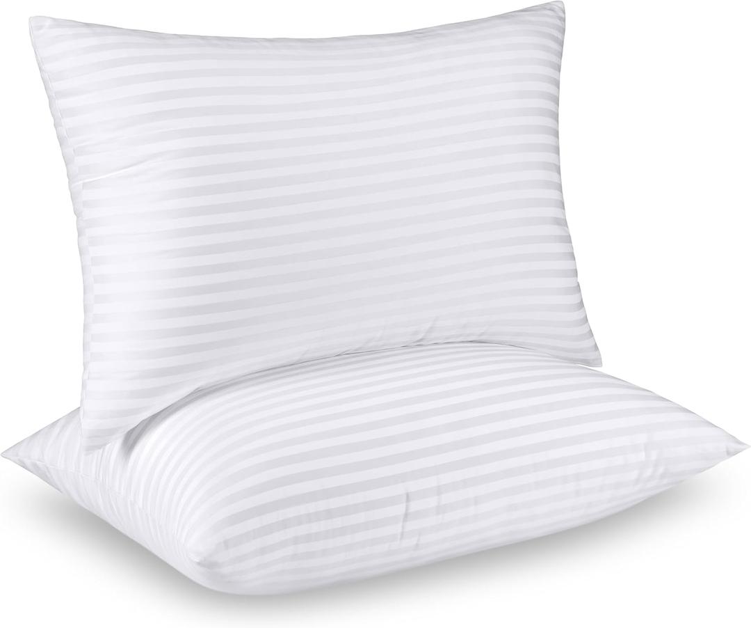 Utopia Bedding Pillows Standard Size Set of 2 (White), Hotel Pillows, Cooling Pillow for Side, Back or Stomach Sleepers (Standard (Pack of 2))