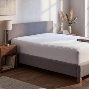 Martex Quilted Mattress Pad, Twin | Polyester-Cotton Blend Fabric, Premium Polyester Fill, Deep Pocket Elastic Fit up to 18", All-Season Comfort