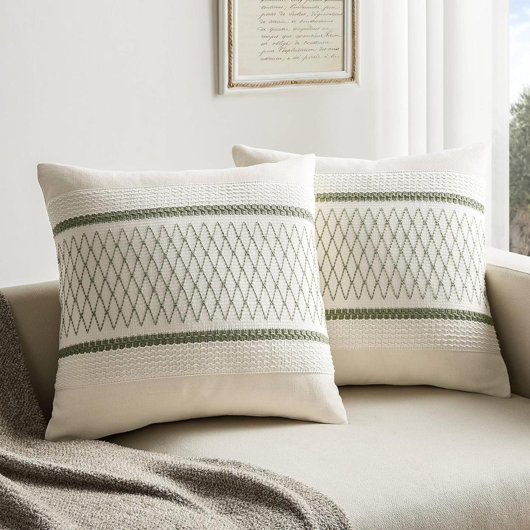 ZeeMart 2 Packs Cotton Boho Throw Pillow Covers 20x20 Inch Grid Green, Soft Farmhouse Decorative Couch Pillow Cases Sage Green Cushion Covers for Sofa Bed Living Room Home Decor