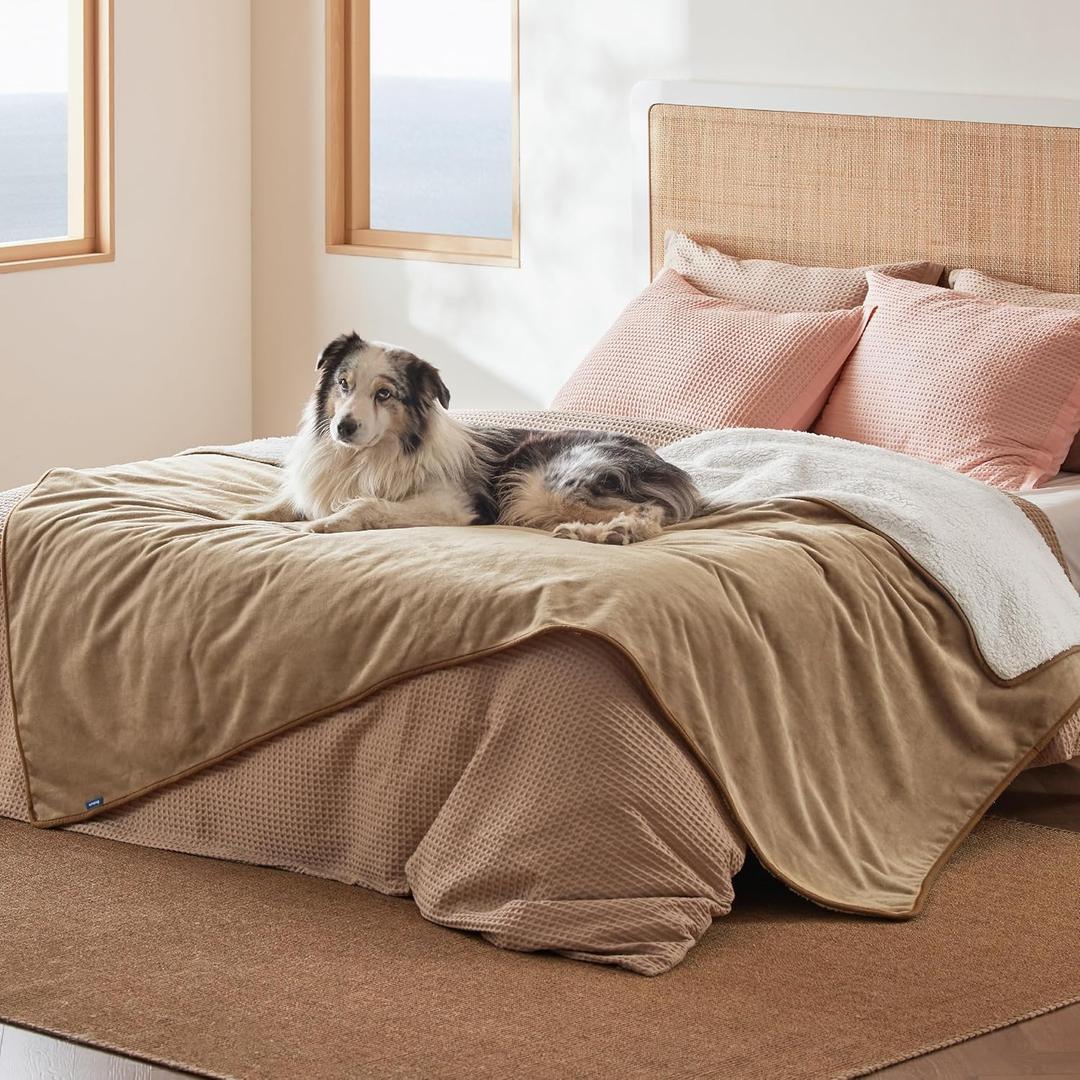 Bedsure Waterproof Blanket for Bed - Sherpa Fleece Waterproof Dog Blankets for Large Dogs, Pet Blankets for Bed/Couch/Dog Crate, Soft Plush Reversible Furniture Protector, Twin Size, 80"x60", Camel