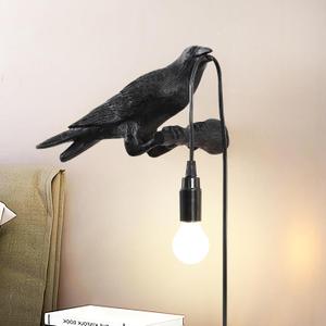 Raven Table Lamp, Gothic Crow Lamp, Adjustable Birds Table Light, Wall Sconce Lamp Light for Bedroom Living Room, Lifelike Resin Raven Decoration, Modern Table Lamps Brithday GIF
