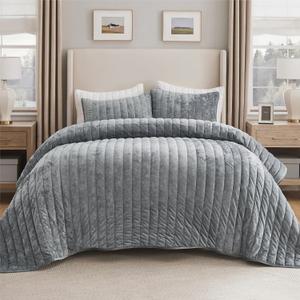 Bedsure Velvet Quilt King Size Set - Luxury Bedspread Quilted Bedding Set for King Bed, Lightweight Velvet Comforter for All Season, Ultra Soft Coverlet with 2 Matching Pillow Shams, 106"x96", Grey