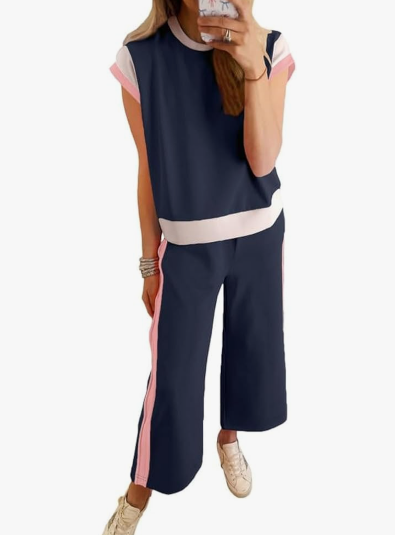 SHEWIN Women's 2 Piece Lounge Sets Casual Short Sleeve Pullover Tops Matching Wide Leg Pants Tracksuit Set, Size L