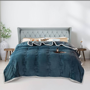 ShowyLive Extra Thick Blanket for Sofa Recliner Bed, Warm 3 Layers Flannel Blanket for Winter Autumn, Plush Quilt, Breathable Velvet Comforter, Washable Throw Blanket 810gsm (Grey 70.8"x78.7")