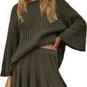 Yanekop Womens 2 Piece Sweater Skirt Set Loose Matching Lounge Sets Comfy Pajamas Set Long Sleeve Top and Skirt Sets (Green, XS)