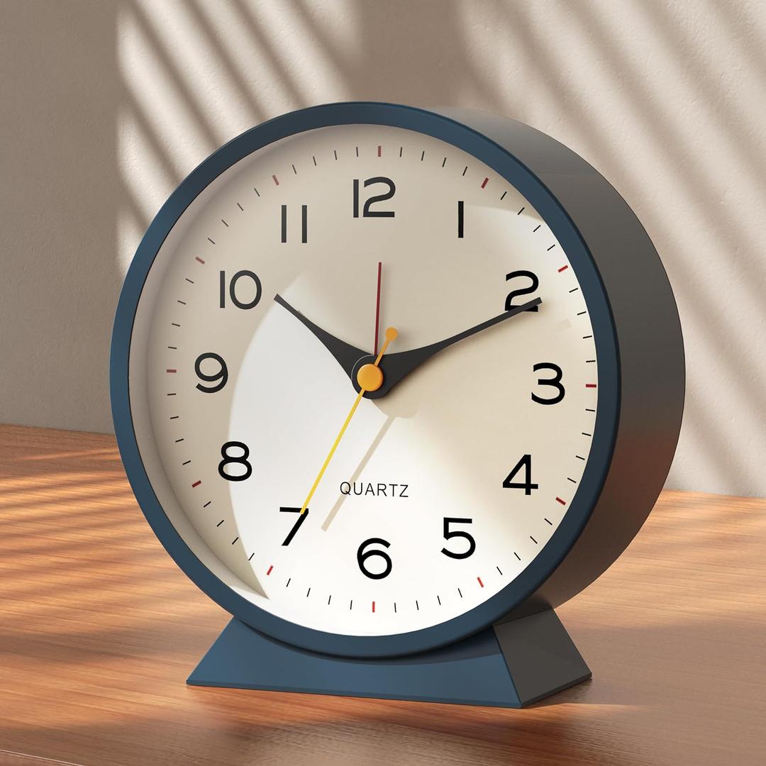 AYRELY 4.5" Analog Alarm Clock,Small Retro Desk Clock Battery Operated,Slient Metal Table Clock with Light for Living Room Decor,Bedroom,Bedside (Blue)