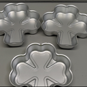 Nuogo 3 Pieces 9 Inch Shamrock Cake Pan Aluminum Cake Pans St. Patrick's Day Clover Mold 3D DIY Baking Pan for Kitchen Birthday St. Patrick's Day Wedding Anniversary