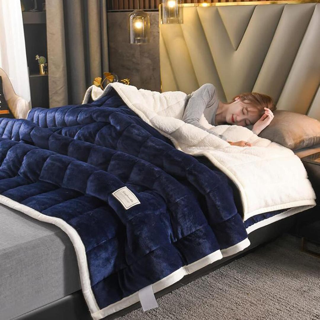 Fleece Throw Blanket for Couch 3 Layers Thick Soft Decorative Heavy Coral Flannel Blanket, Quilted Fleece Plush Blankets Winter, Warm, Breathable, B, 180x200cm
