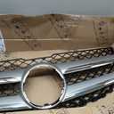 GLK 350 Grill GLK 350 Front Grill Bumper for Mercedes Benz Silver 2009-2012
X204 GLK350 GLK300 GLK280 2009 2010 2011 2012 Silver