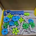 NATIONAL GEOGRAPHIC Kids Fort Building Kit - 135-Piece Indoor Fort Builder, Creative Play, STEM Building Toys for Kids Ages 6 7 8 9 10 11 12, Blanket Fort 