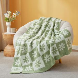 Snuggle Sac Checkered Blanket, Sage Green Flower Throw Blanket for Couch Plaid Microfiber Fluffy Warm Cozy Fuzzy Soft Throw Blanket Reversible Checkerered Blankets for Sofa, Chair, Bed, 50x60 inches (Throw(50"x60"))