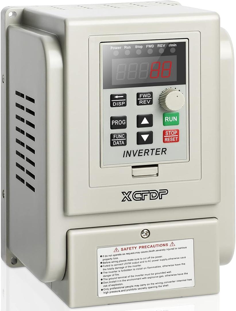 XCFDP AC 220V/2.2kw 3HP Variable Frequency Drive,12A VFD Inverter Single Phase to 3 Phase Frequency Converter for Spindle Motor Speed Control(Single-Phase Input, 3 Phase Output)
