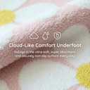 Cute Flower Bath Mat, Non-Slip TPR Backing Ultra Soft Microfiber Bathroom Rug, Machine Washable Absorbent Bath Rug for Tub Shower Sink Bedroom Dorm Restroom Toilet(Pink, 24x16 Inch)